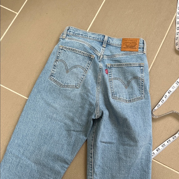 Levi Ribcage Straight Jeans - Picture 7 of 9